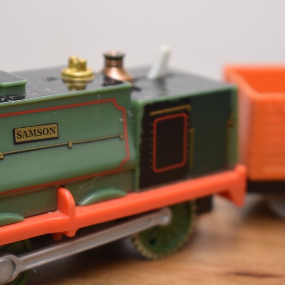 Samson Trackmaster - Thomas & Friends Motorized Tank Train Engine Mattel 2013 - Picture 3 of 8